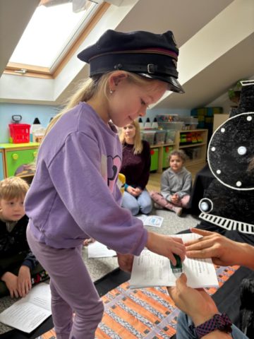 whatsapp image 2025-12-08 at 16.30.20 (5).jpeg