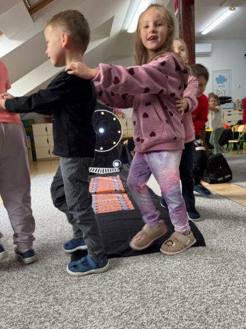 whatsapp image 2025-12-08 at 18.00.02.jpeg